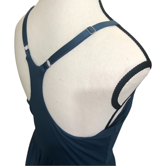 🌟Athletic Dress with Built in Shorts & Bra Adjustable Straps🌟 - Picture 8 of 14
